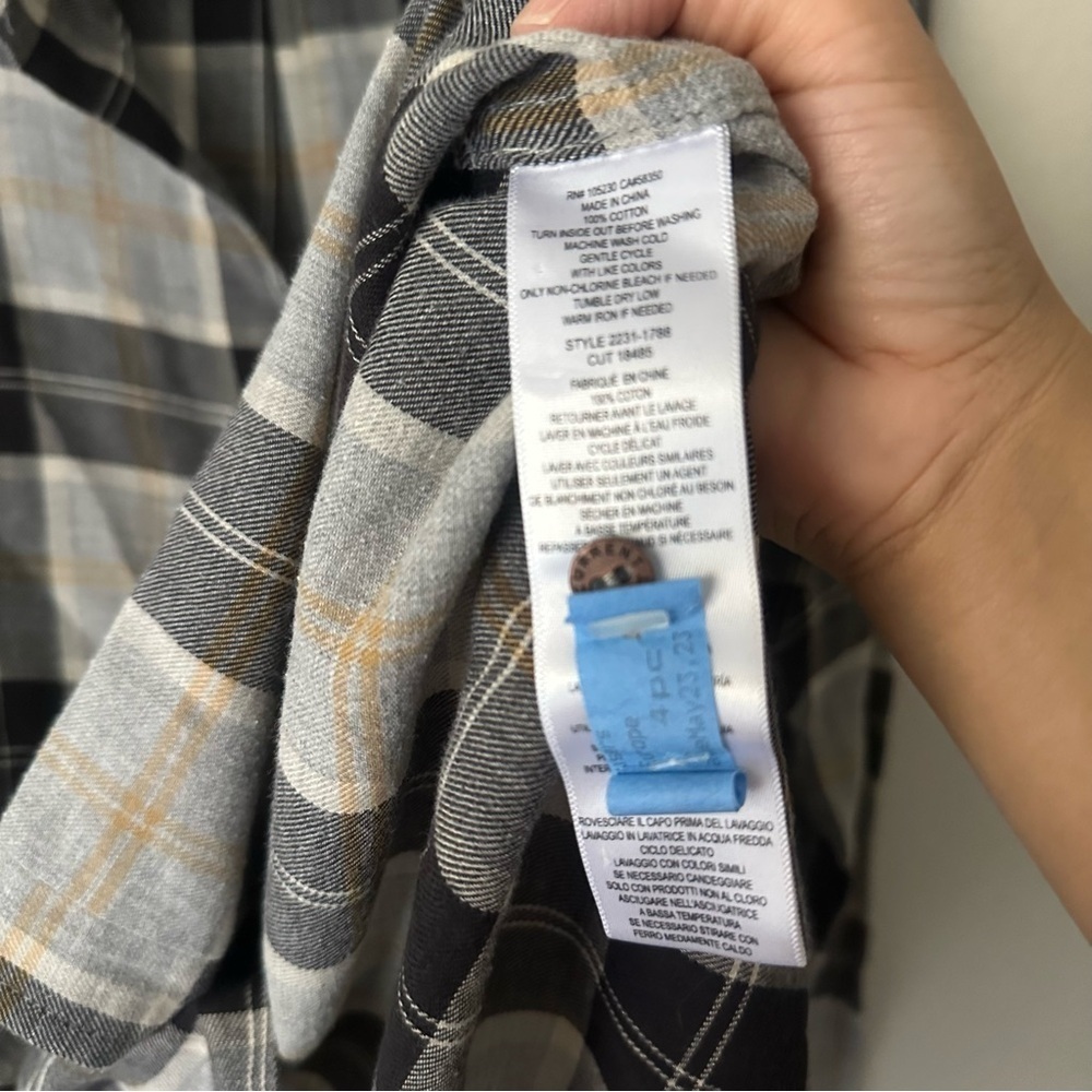 Current/Elliott Black and Gray Casual Button Down flannel Shirt size 2 Western - Picture 7 of 10